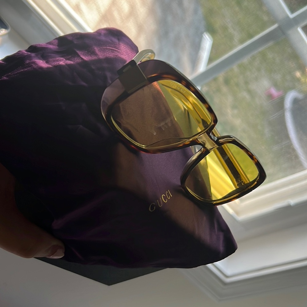 Sun glasses 👓 New Gucci . Authentic and beautiful